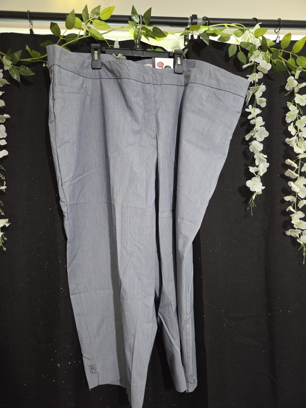 Roz & Ali Light Gray/blue Cropped Dress Pants